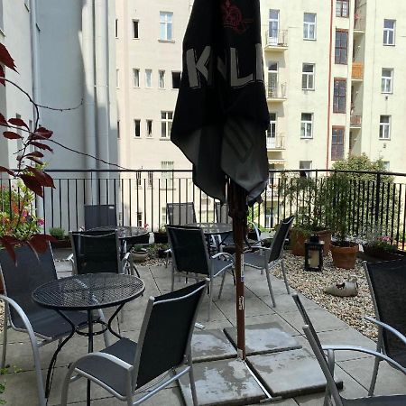 Apartments Cafe No.22 ปราก ภายนอก รูปภาพ